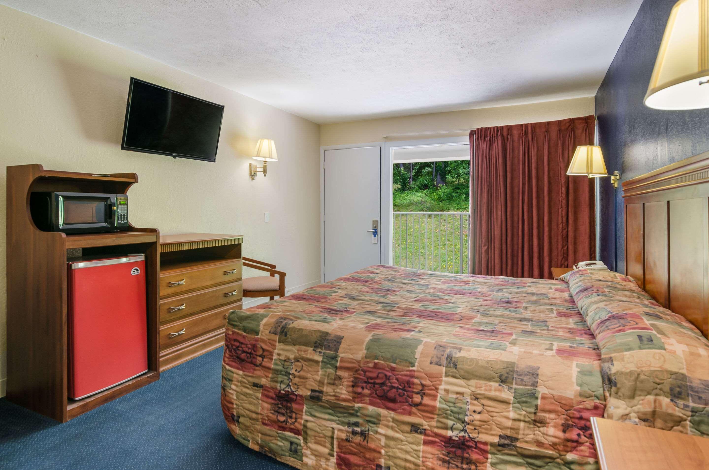 Rodeway Inn Church Hill - Tri Cities Area Esterno foto